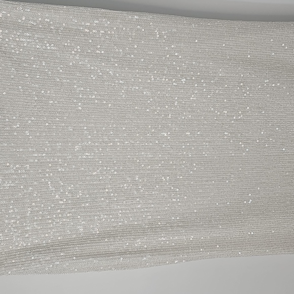 Stunning Winter White Sequined Fluted Hem Midi Fem Glam Coquette Girl Holiday - Picture 9 of 17